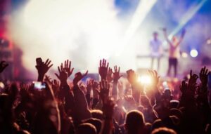 Las mejores apps para descubrir, vivir y recordar tu show favorito