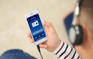 App to Listen to Radio on Your Phone